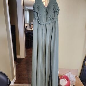Azazie Classic Green Dress